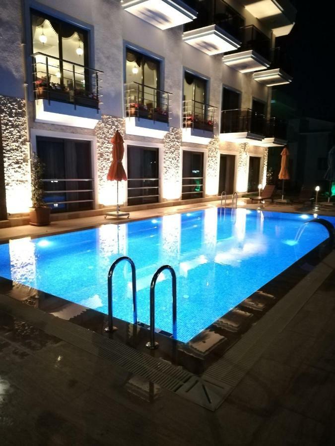 イズミル Zeytinli Konak Bed & Breakfast エクステリア 写真